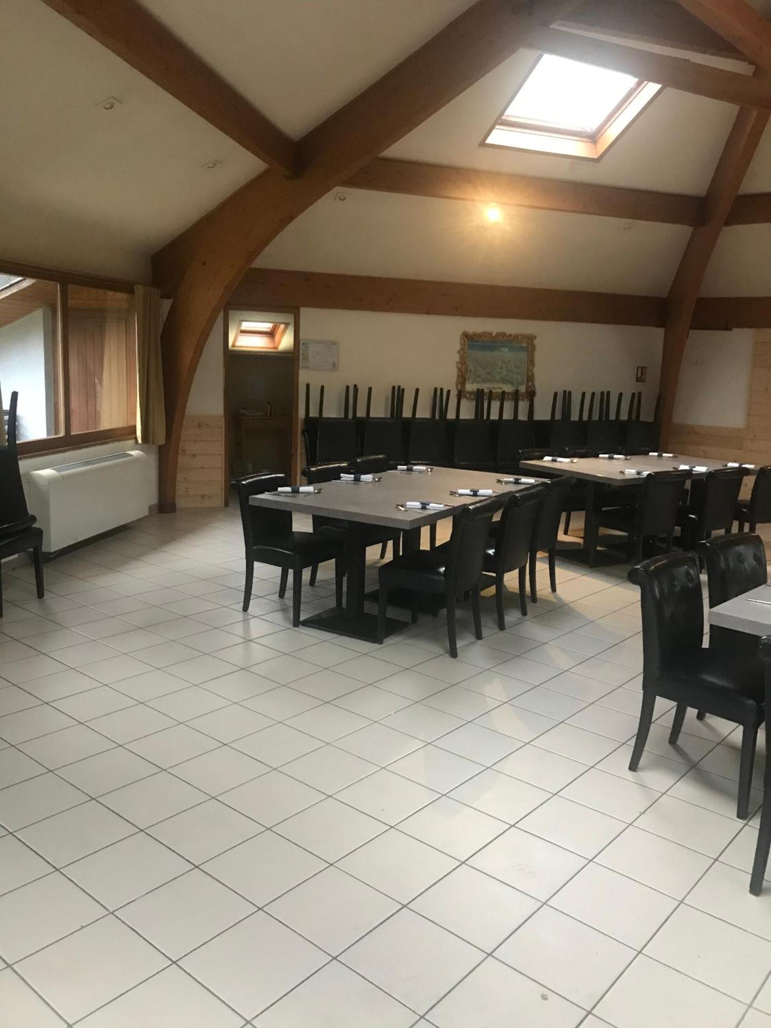 Auberge De La Paillere Lavours エクステリア 写真