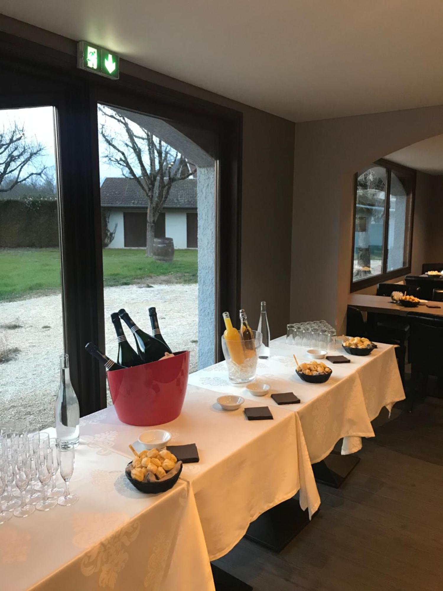 Auberge De La Paillere Lavours エクステリア 写真